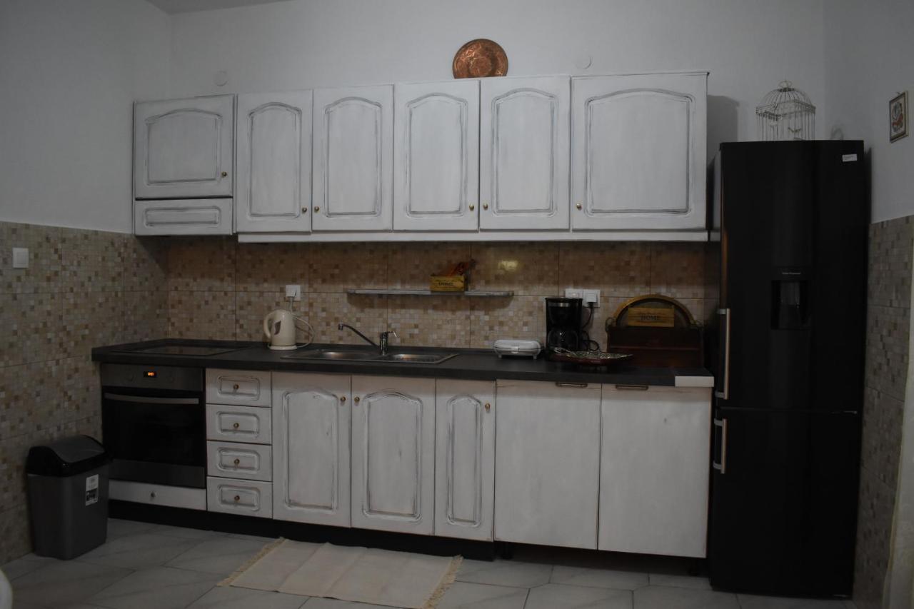 Mariana'S Apartment Βατοπέδι Εξωτερικό φωτογραφία